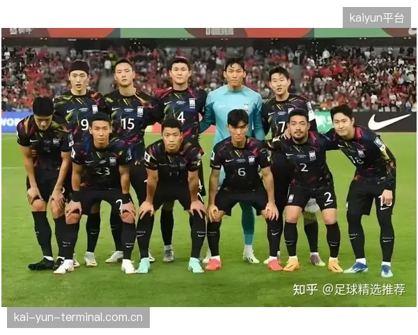 韩国队面对泰国队展现高效阵地防守，成功限制对手创造机会。
